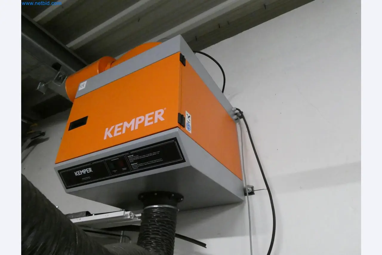 Engel Spritzgießmaschinen und Maschinen aus der Kunststoffindustrie-3