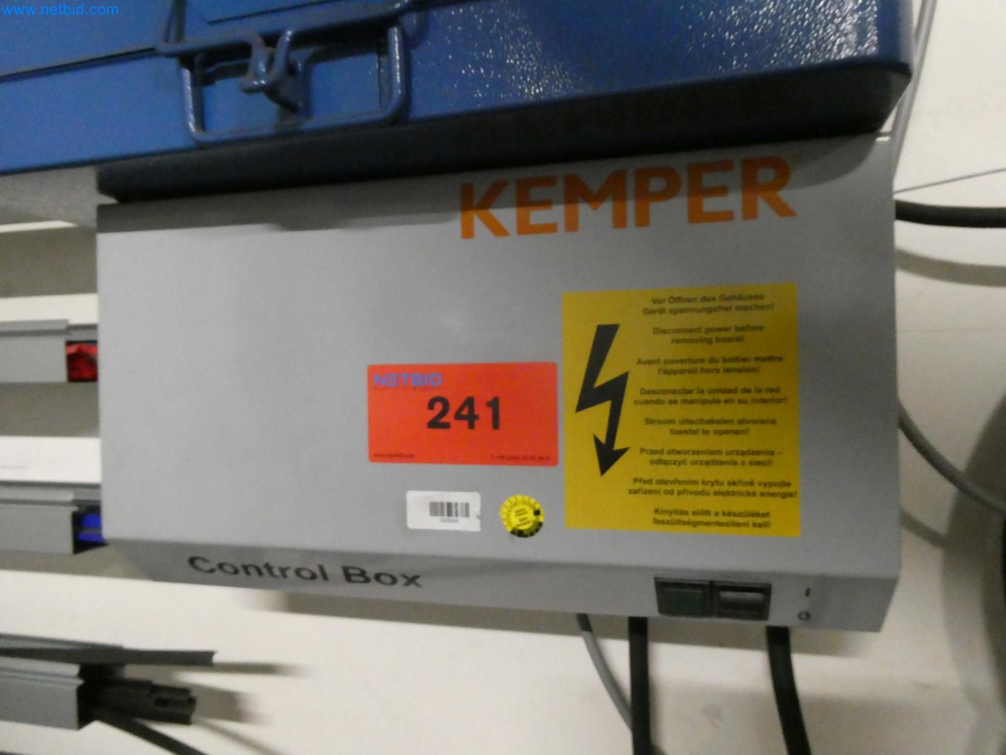 Engel Spritzgießmaschinen und Maschinen aus der Kunststoffindustrie-4