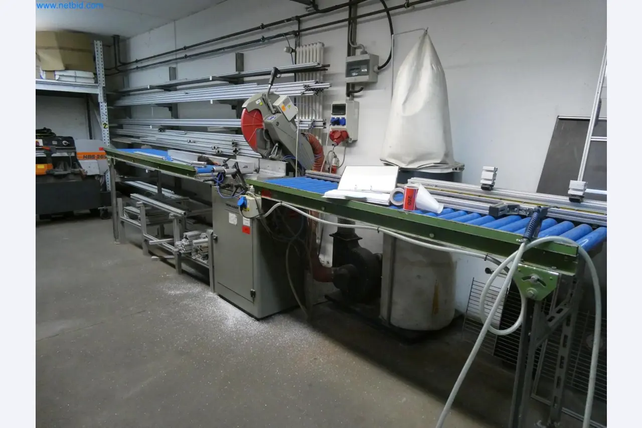 Engel Spritzgießmaschinen und Maschinen aus der Kunststoffindustrie-1