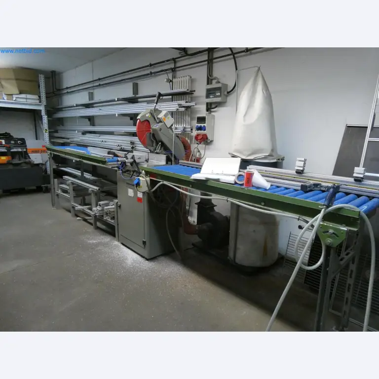 Engel Spritzgießmaschinen und Maschinen aus der Kunststoffindustrie-1