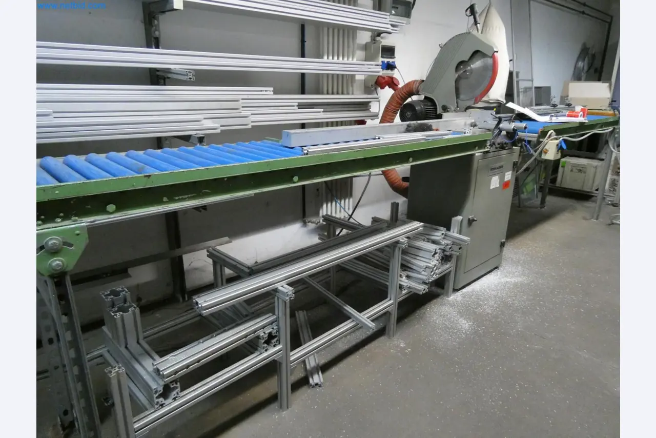 Engel Spritzgießmaschinen und Maschinen aus der Kunststoffindustrie-3