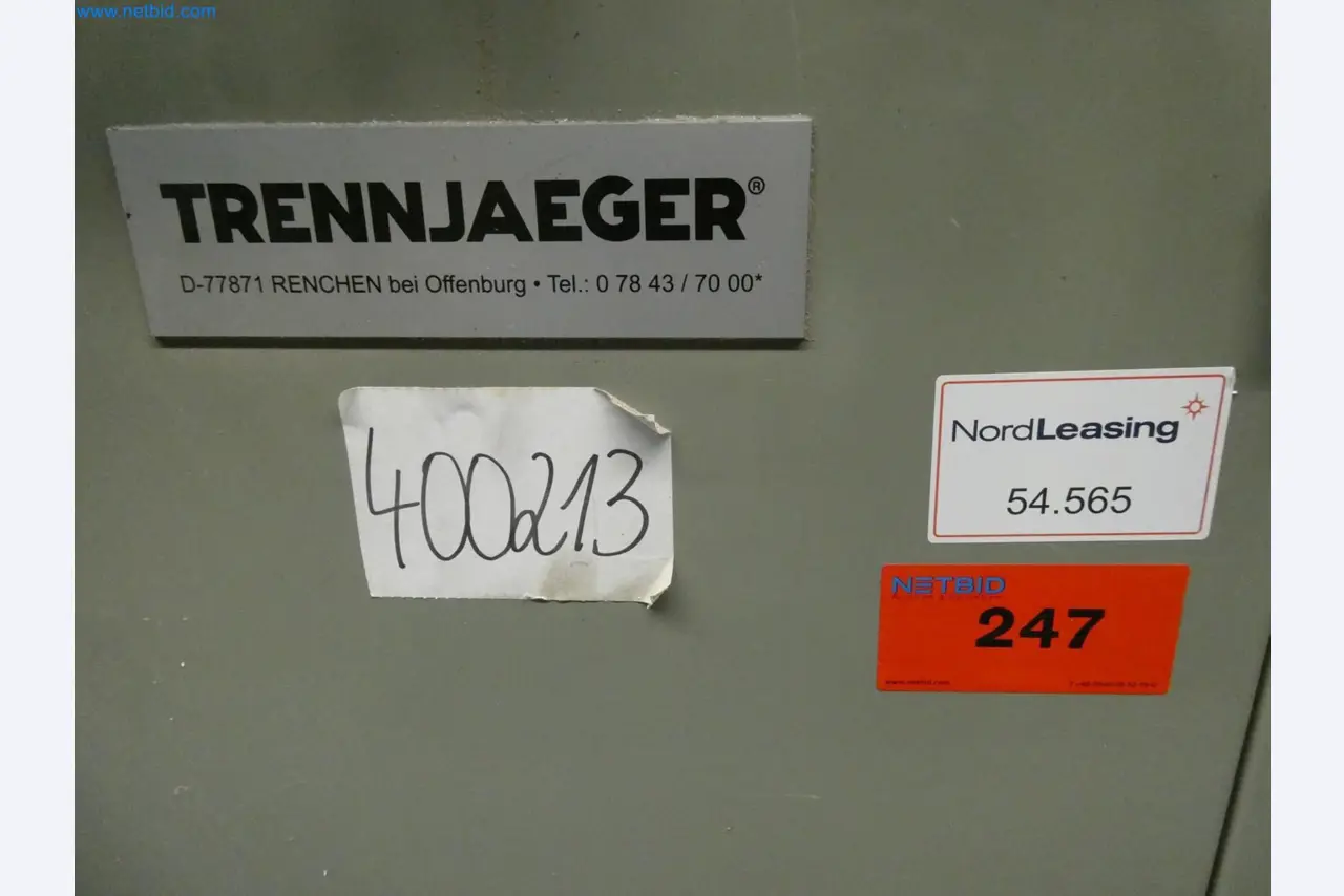 Engel Spritzgießmaschinen und Maschinen aus der Kunststoffindustrie-4