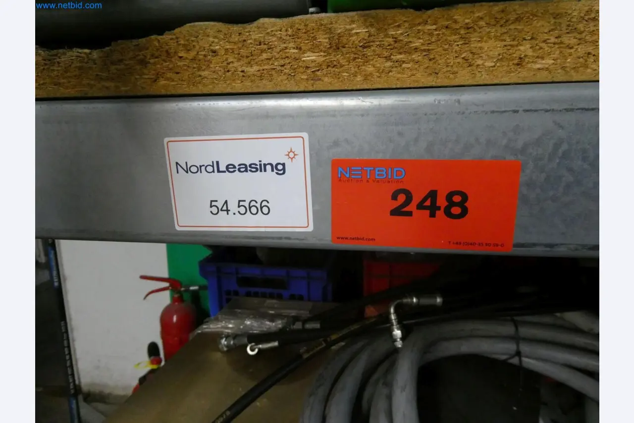 Engel Spritzgießmaschinen und Maschinen aus der Kunststoffindustrie-2