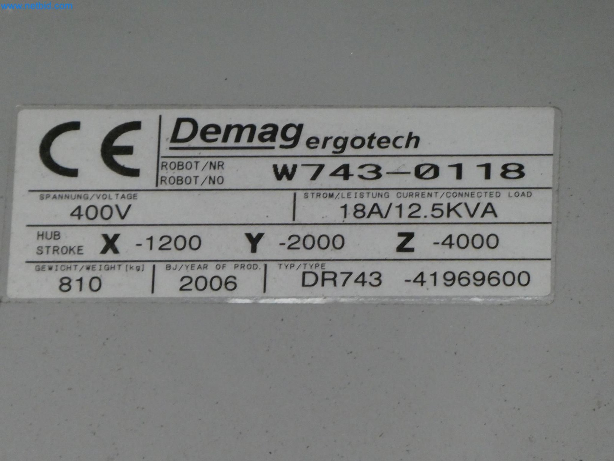 Engel Spritzgießmaschinen und Maschinen aus der Kunststoffindustrie-15