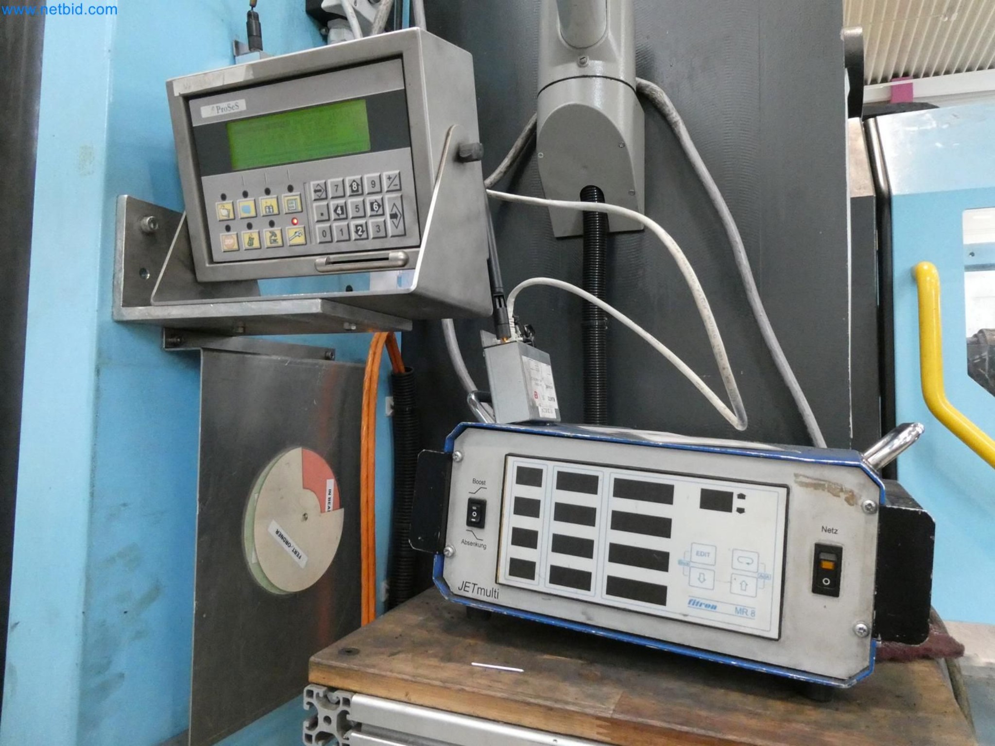 Engel Spritzgießmaschinen und Maschinen aus der Kunststoffindustrie-3