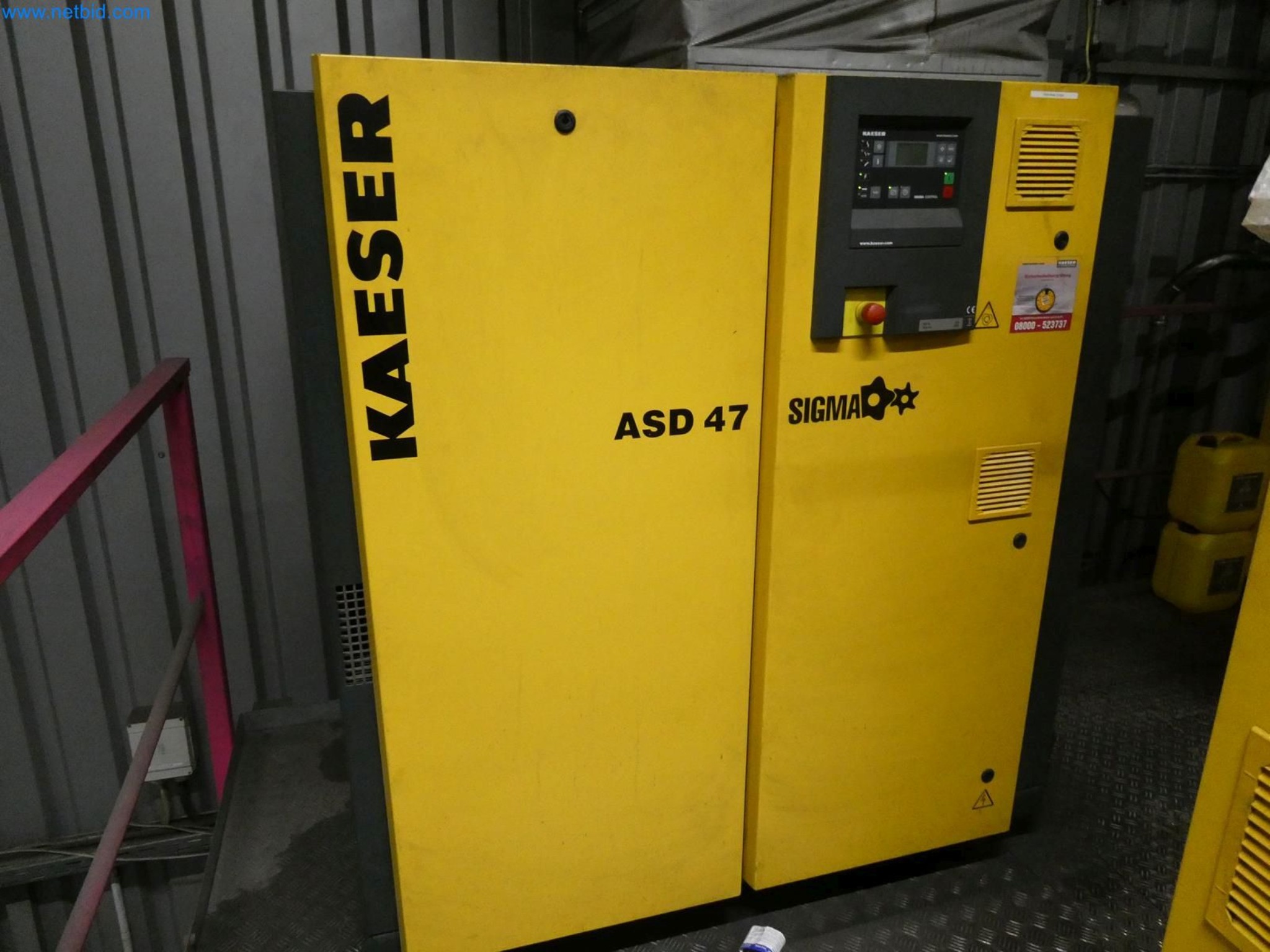 Engel Spritzgießmaschinen und Maschinen aus der Kunststoffindustrie-3