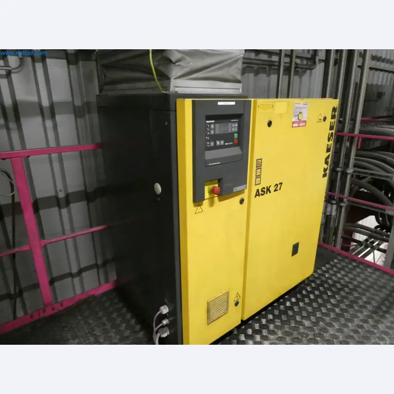 Engel Spritzgießmaschinen und Maschinen aus der Kunststoffindustrie-6