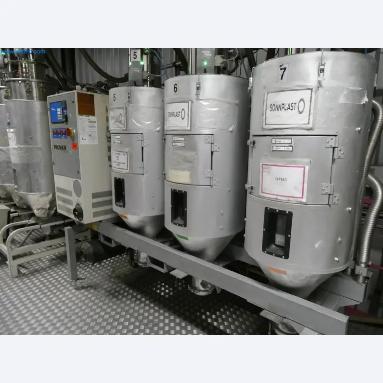 Engel Spritzgießmaschinen und Maschinen aus der Kunststoffindustrie-2