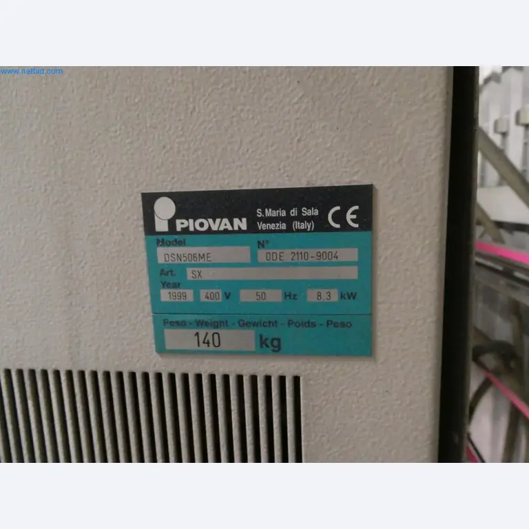 Engel Spritzgießmaschinen und Maschinen aus der Kunststoffindustrie-1