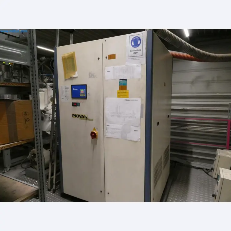 Engel Spritzgießmaschinen und Maschinen aus der Kunststoffindustrie-2