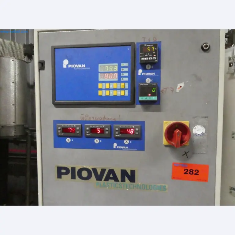 Engel Spritzgießmaschinen und Maschinen aus der Kunststoffindustrie-3