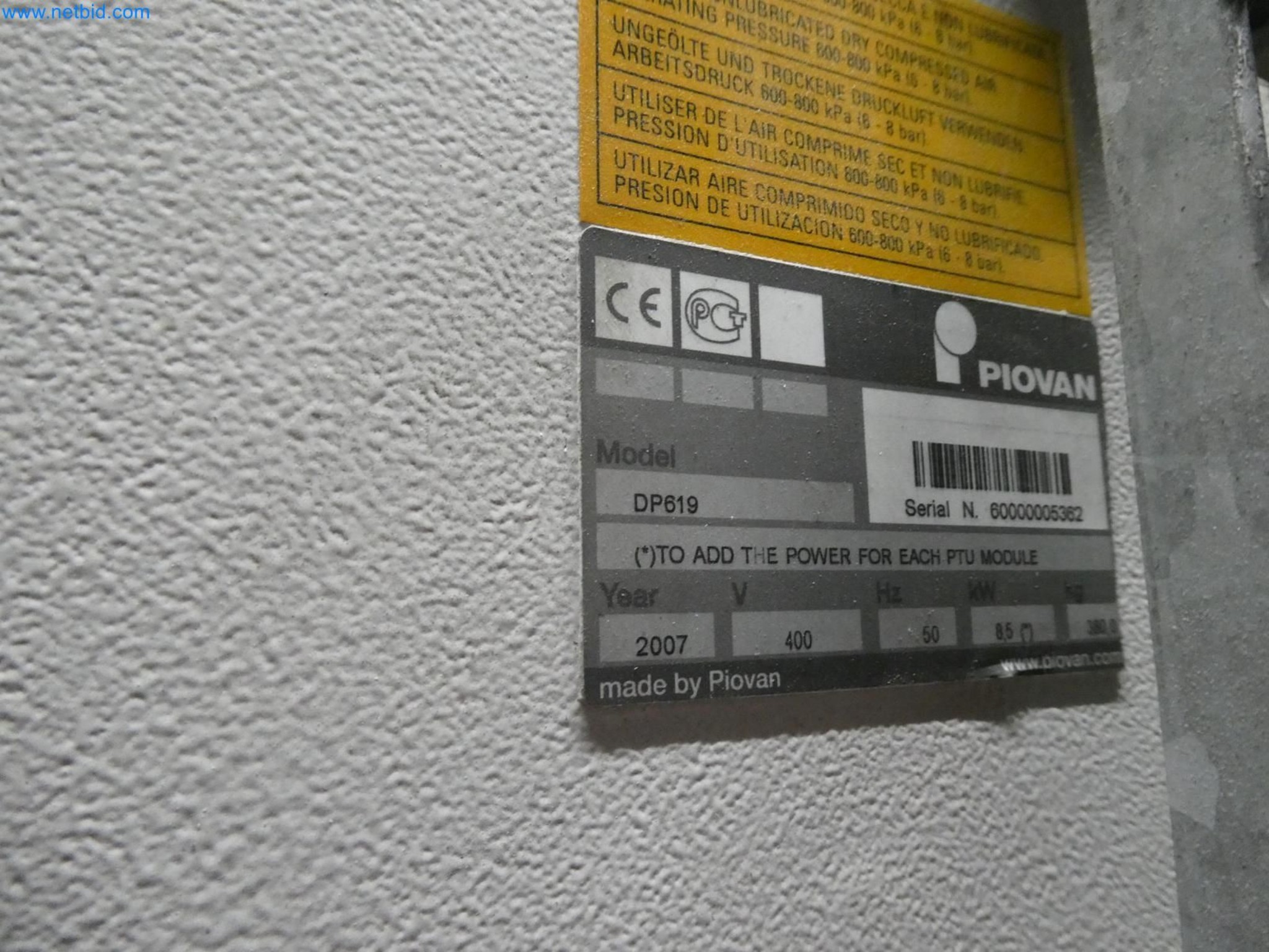 Engel Spritzgießmaschinen und Maschinen aus der Kunststoffindustrie-7