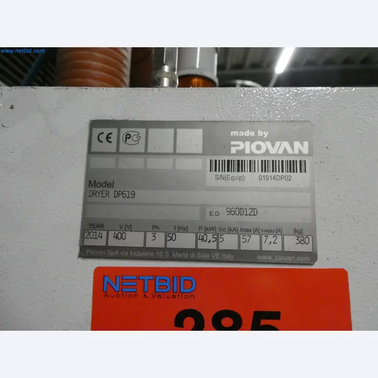 Engel Spritzgießmaschinen und Maschinen aus der Kunststoffindustrie-2