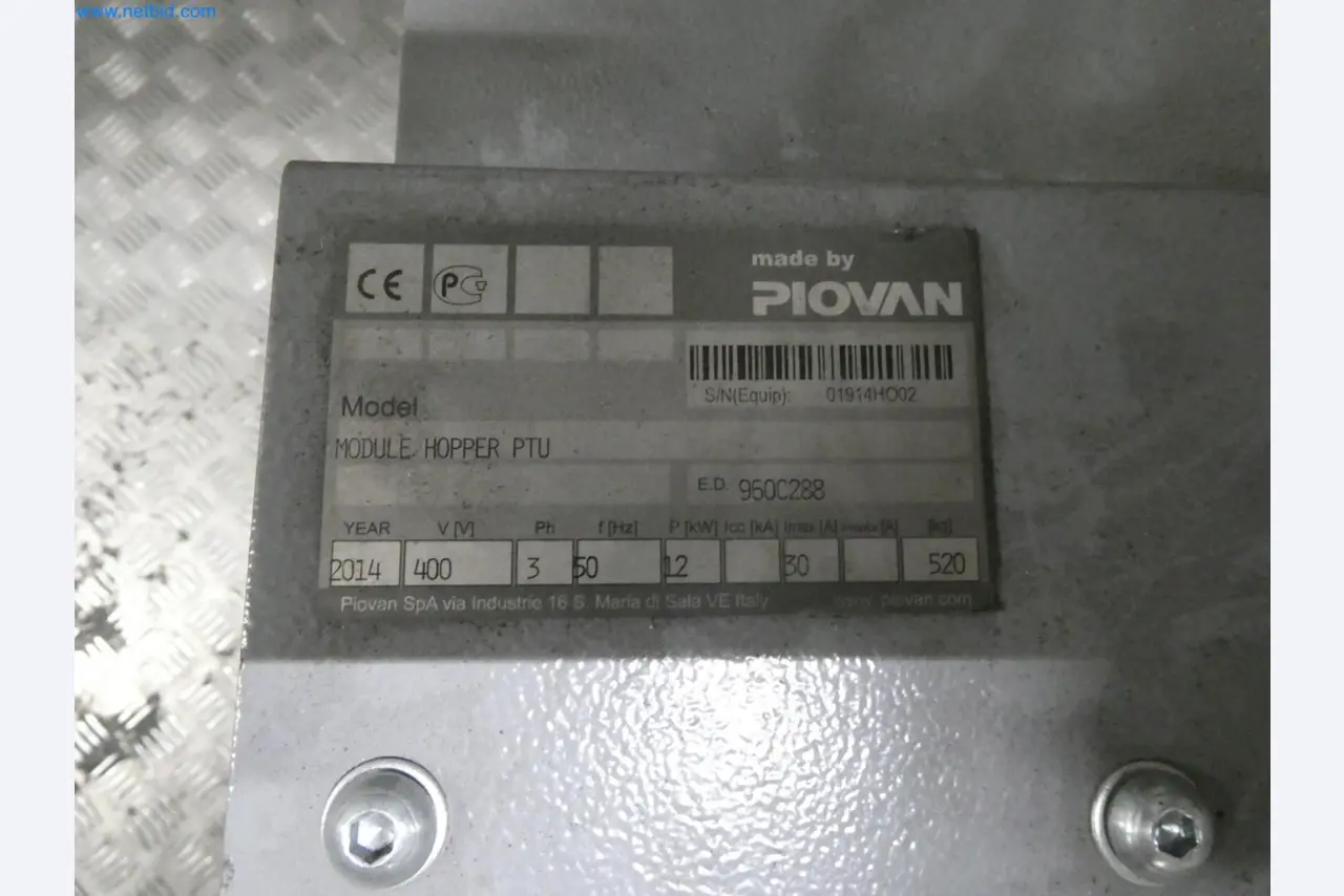 Engel Spritzgießmaschinen und Maschinen aus der Kunststoffindustrie-6