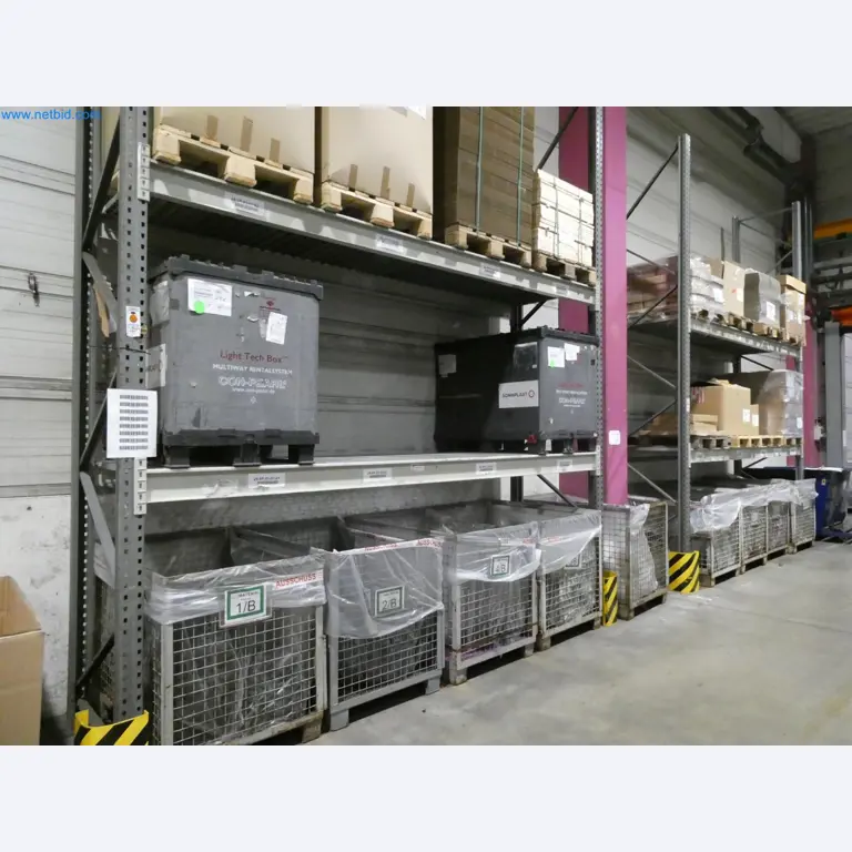 Engel Spritzgießmaschinen und Maschinen aus der Kunststoffindustrie-2