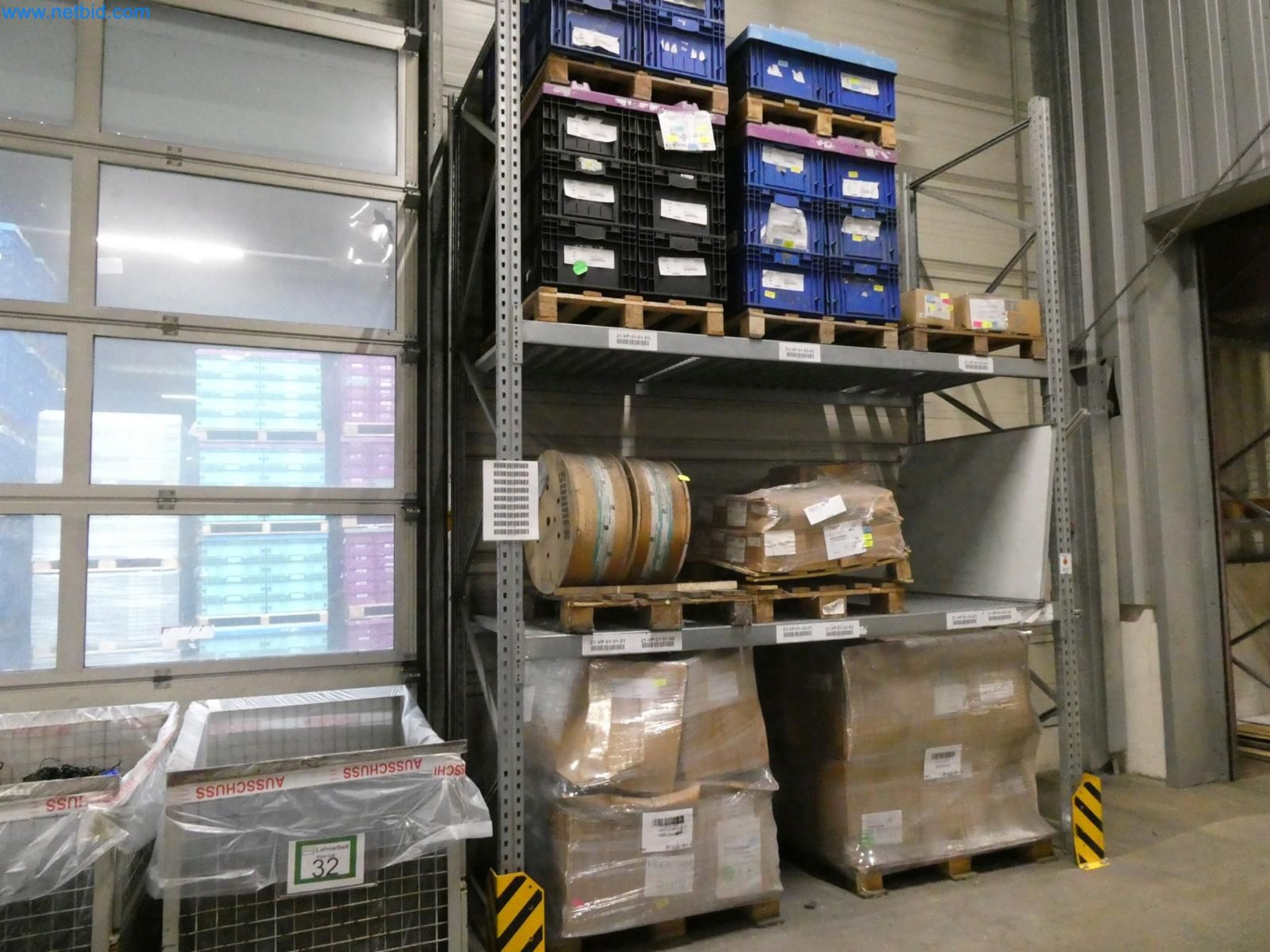 Engel Spritzgießmaschinen und Maschinen aus der Kunststoffindustrie-4