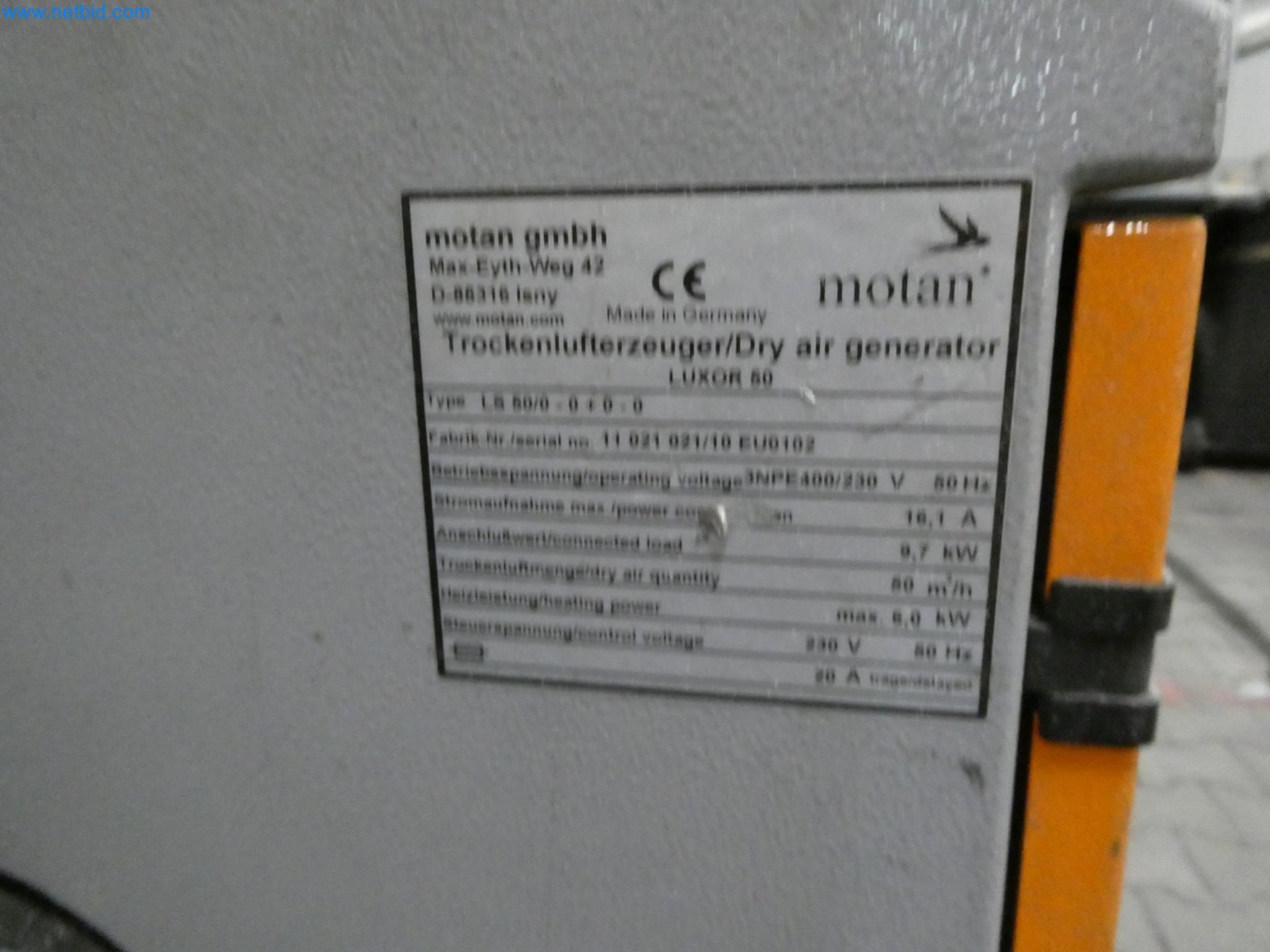 Engel Spritzgießmaschinen und Maschinen aus der Kunststoffindustrie-7