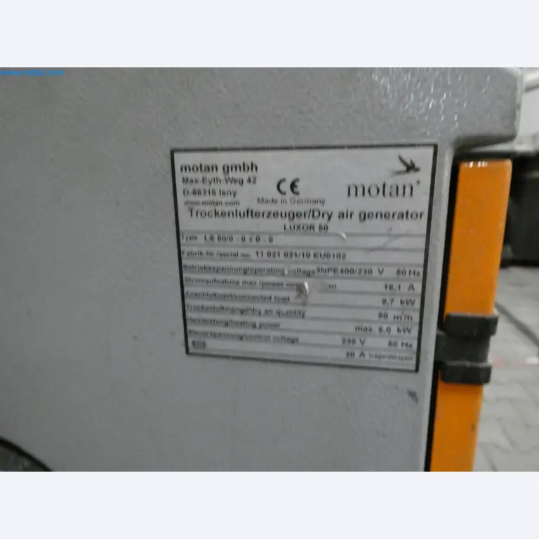 Engel Spritzgießmaschinen und Maschinen aus der Kunststoffindustrie-7