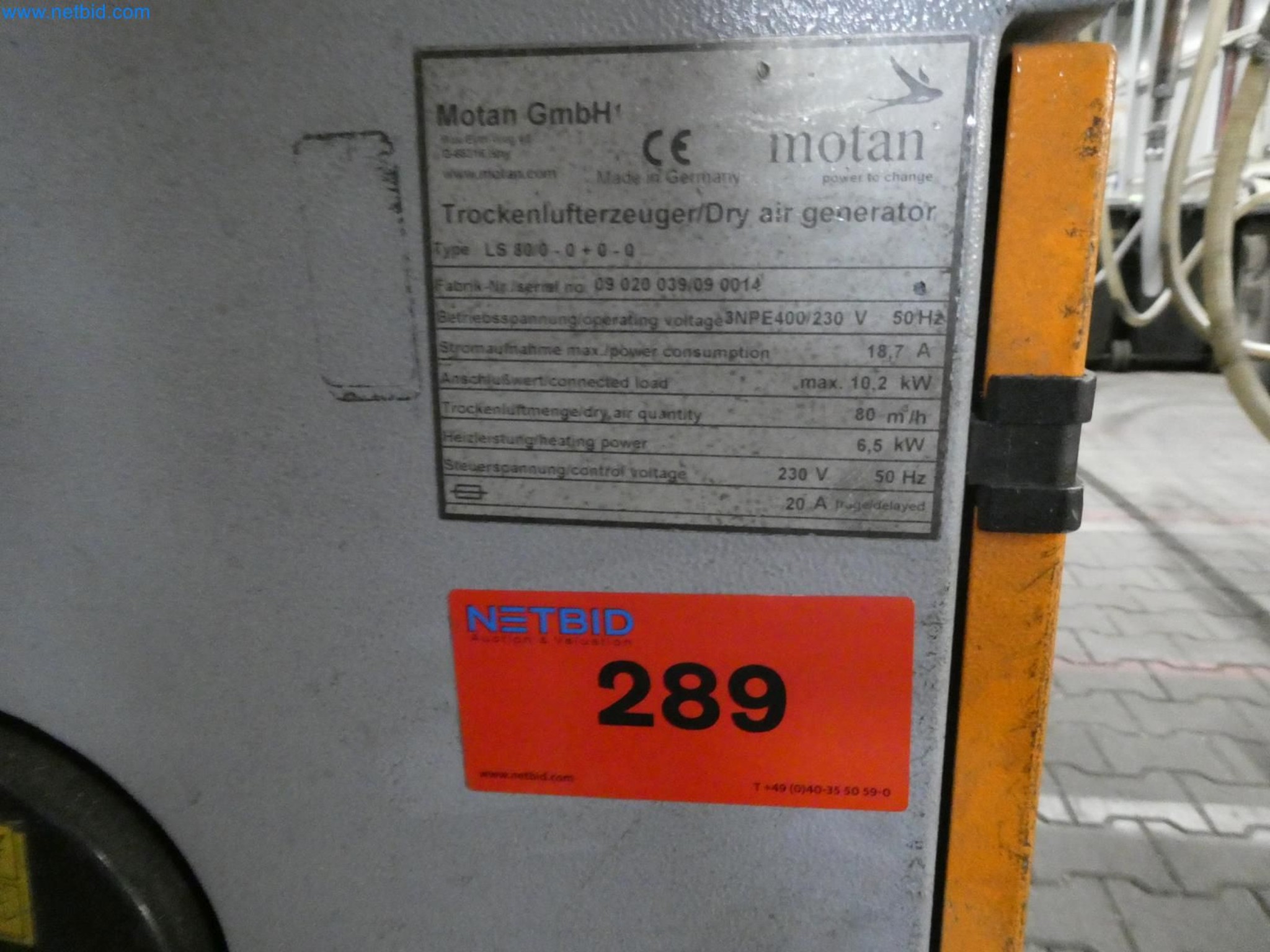 Engel Spritzgießmaschinen und Maschinen aus der Kunststoffindustrie-9