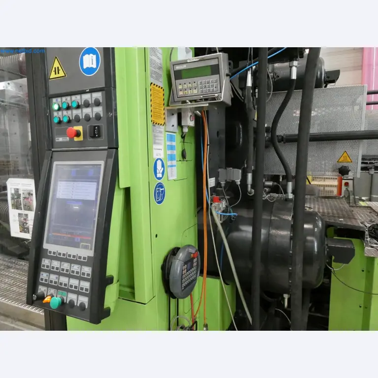 Engel Spritzgießmaschinen und Maschinen aus der Kunststoffindustrie-3