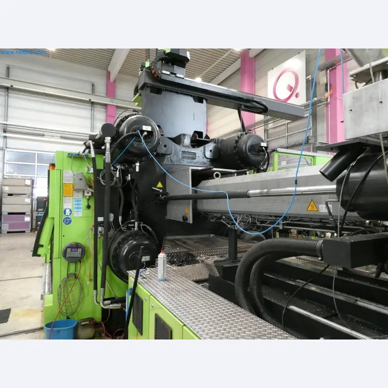 Engel Spritzgießmaschinen und Maschinen aus der Kunststoffindustrie-7