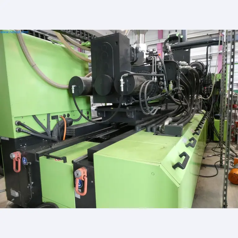 Engel Spritzgießmaschinen und Maschinen aus der Kunststoffindustrie-9