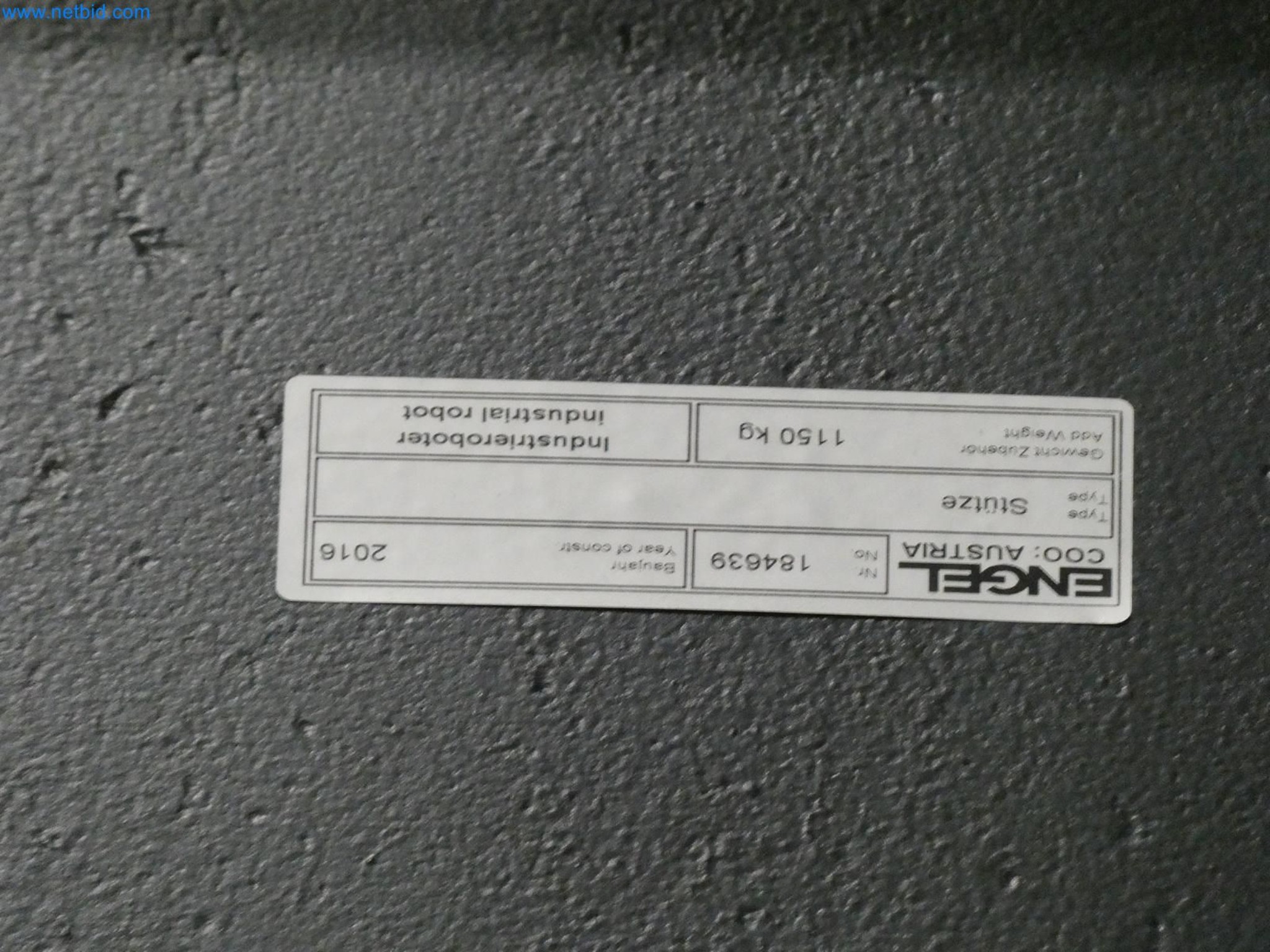 Engel Spritzgießmaschinen und Maschinen aus der Kunststoffindustrie-11