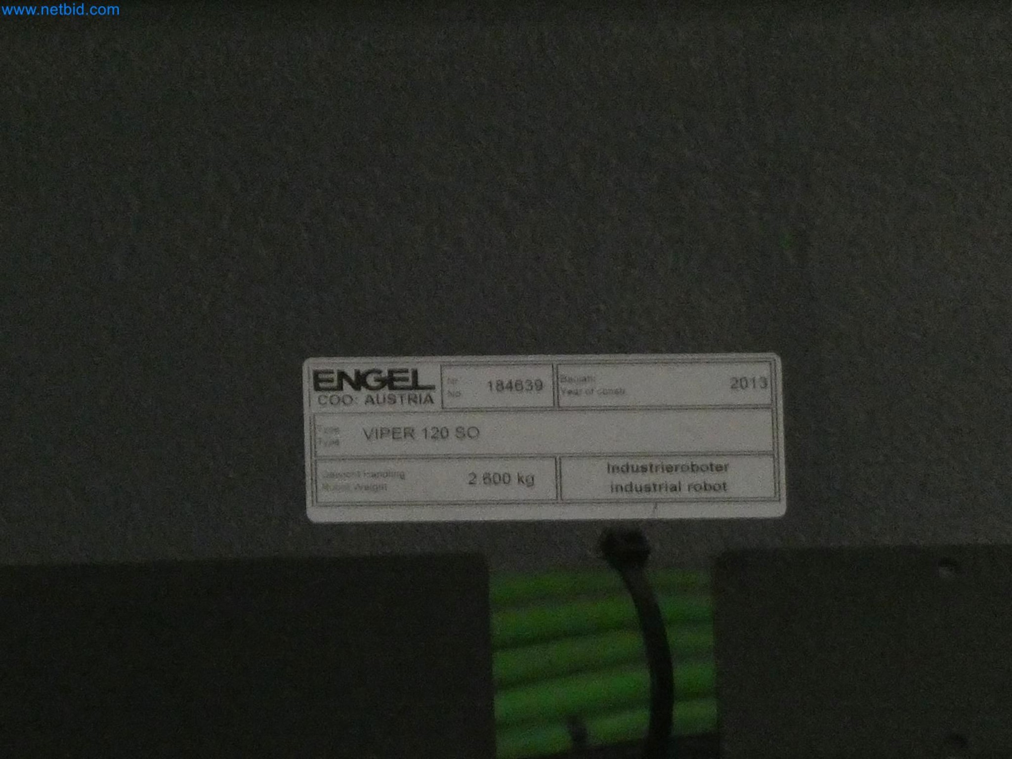 Engel Spritzgießmaschinen und Maschinen aus der Kunststoffindustrie-16