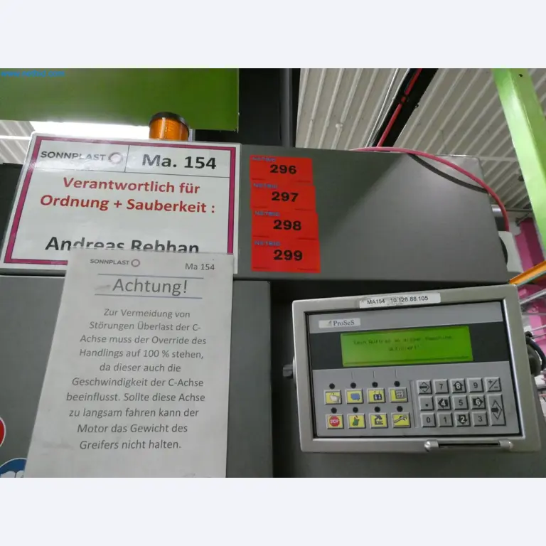 Engel Spritzgießmaschinen und Maschinen aus der Kunststoffindustrie-17