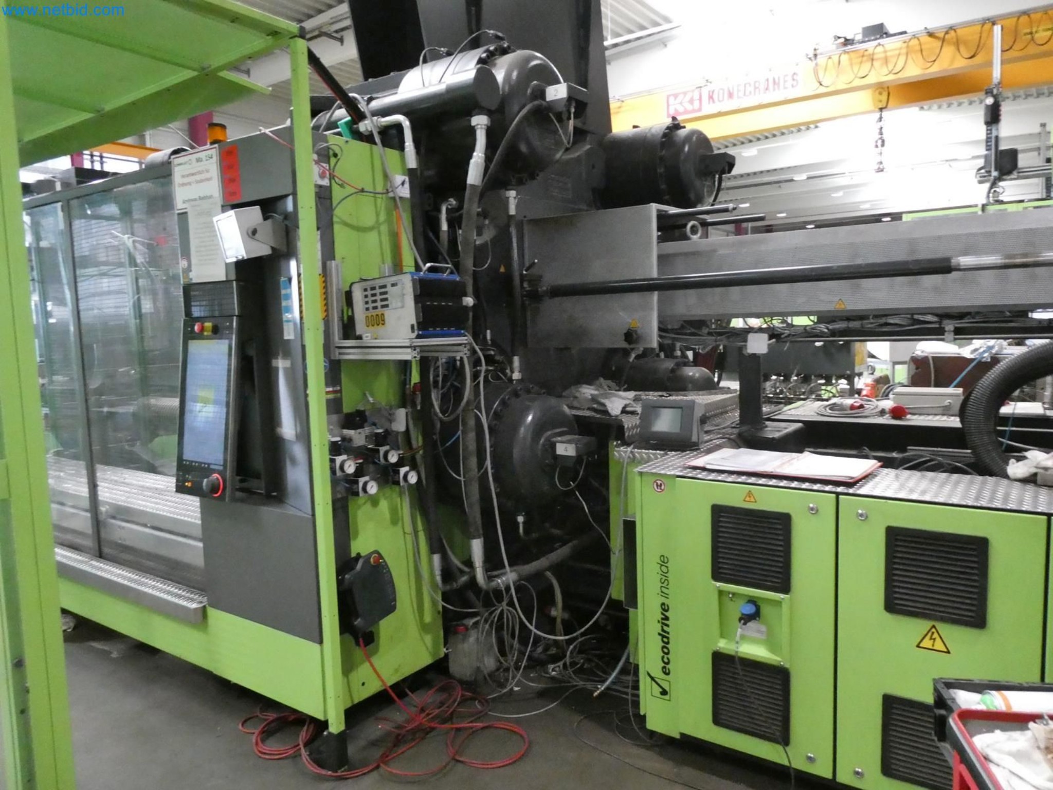 Engel Spritzgießmaschinen und Maschinen aus der Kunststoffindustrie-2