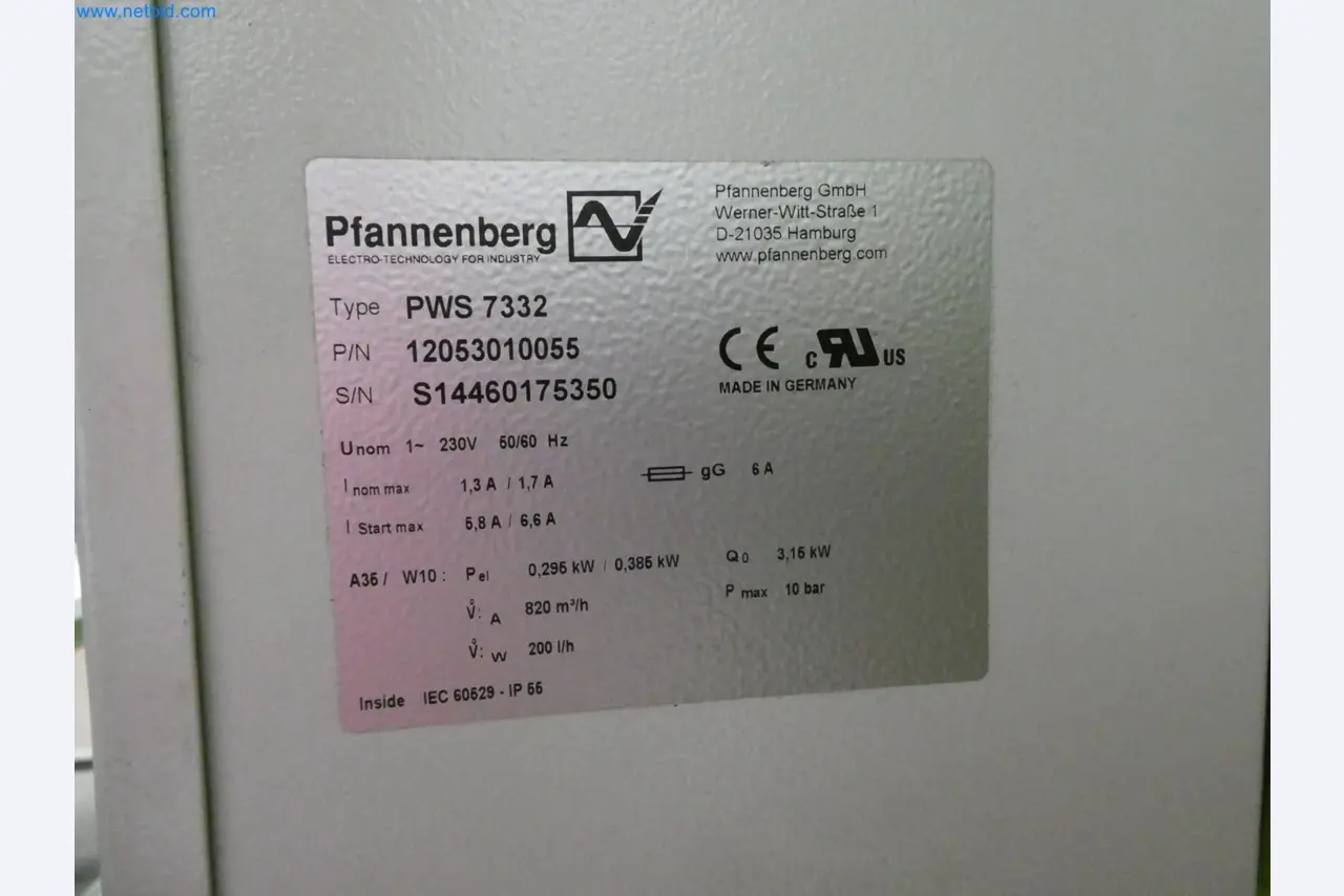 Engel Spritzgießmaschinen und Maschinen aus der Kunststoffindustrie-9