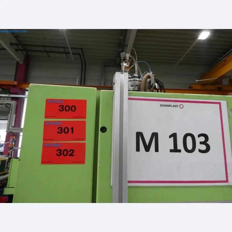 Engel Spritzgießmaschinen und Maschinen aus der Kunststoffindustrie-12