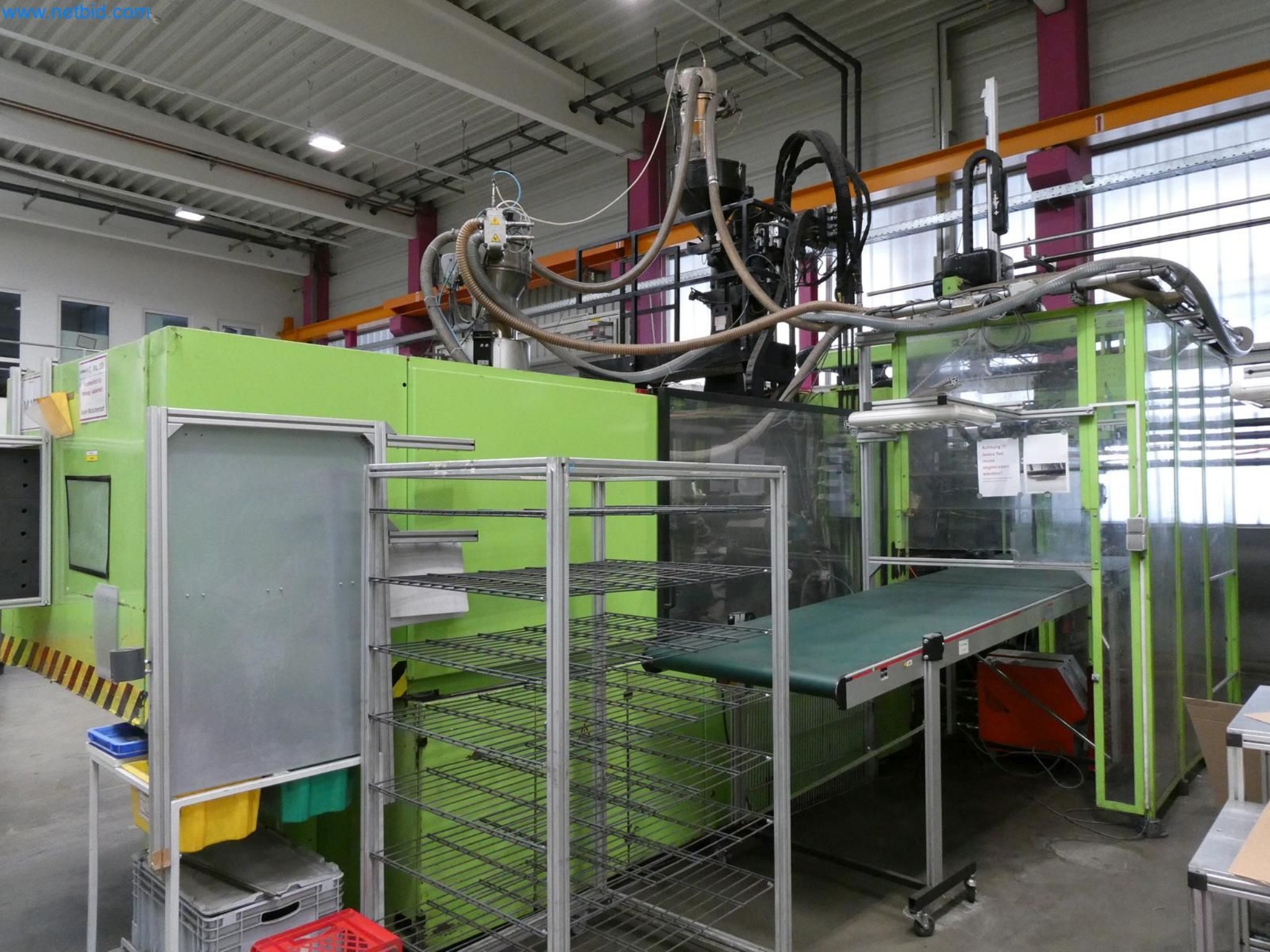 Engel Spritzgießmaschinen und Maschinen aus der Kunststoffindustrie-5