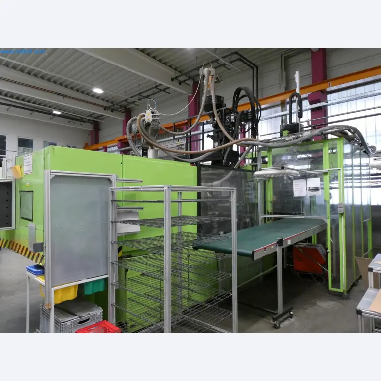 Engel Spritzgießmaschinen und Maschinen aus der Kunststoffindustrie-5