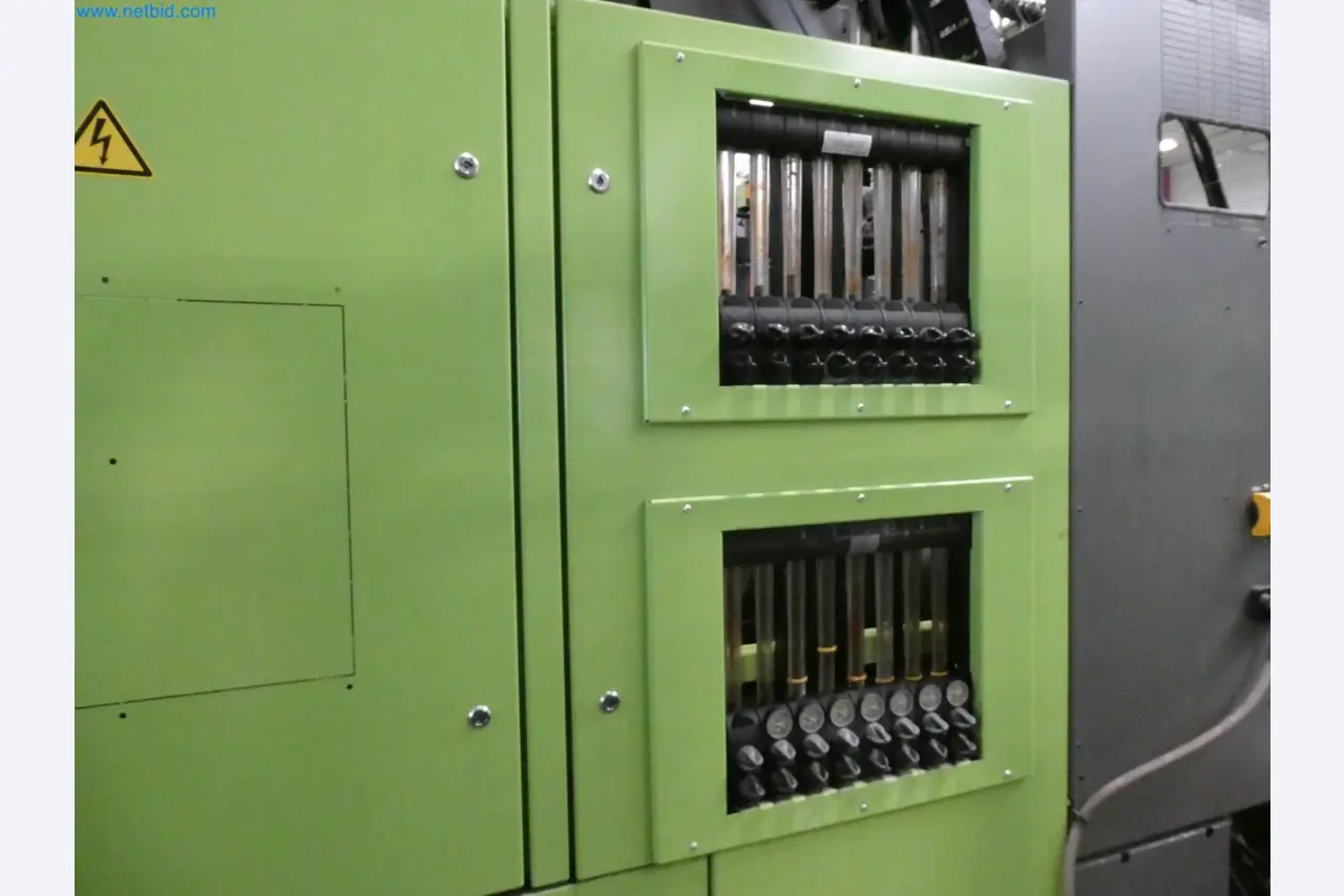 Engel Spritzgießmaschinen und Maschinen aus der Kunststoffindustrie-5