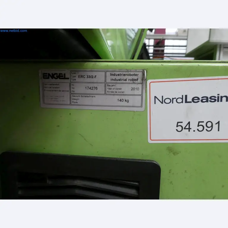 Engel Spritzgießmaschinen und Maschinen aus der Kunststoffindustrie-8