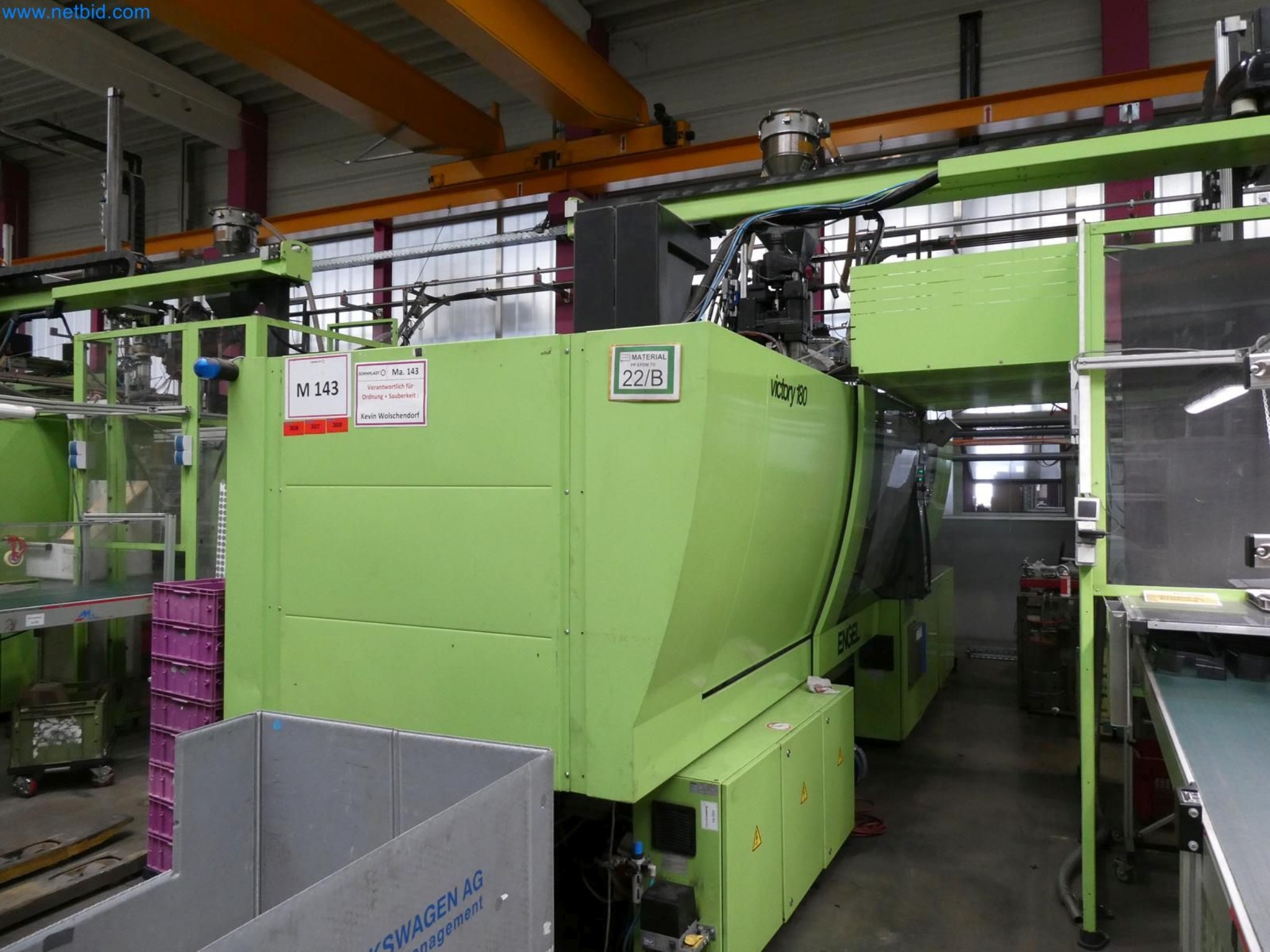 Engel Spritzgießmaschinen und Maschinen aus der Kunststoffindustrie-1