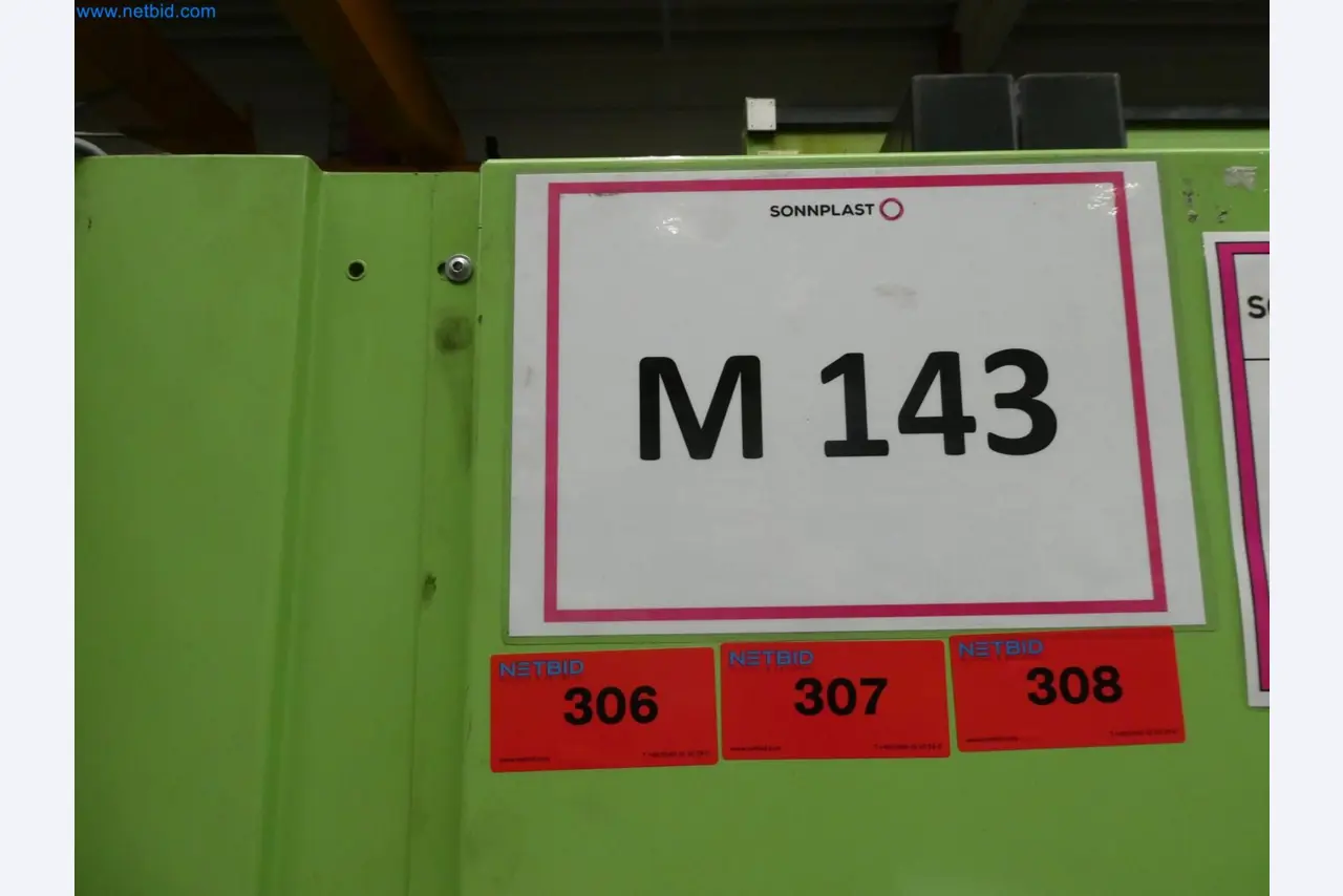 Engel Spritzgießmaschinen und Maschinen aus der Kunststoffindustrie-8