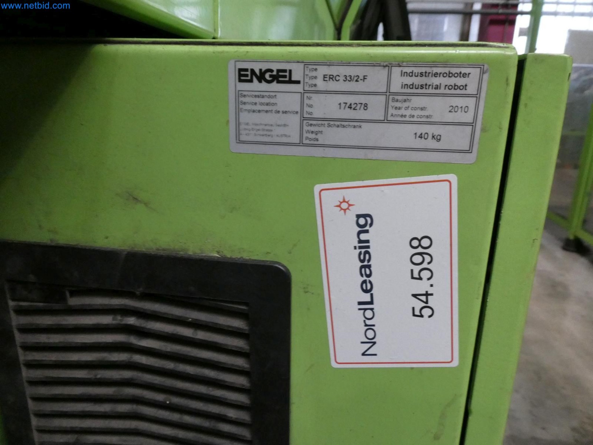 Engel Spritzgießmaschinen und Maschinen aus der Kunststoffindustrie-10