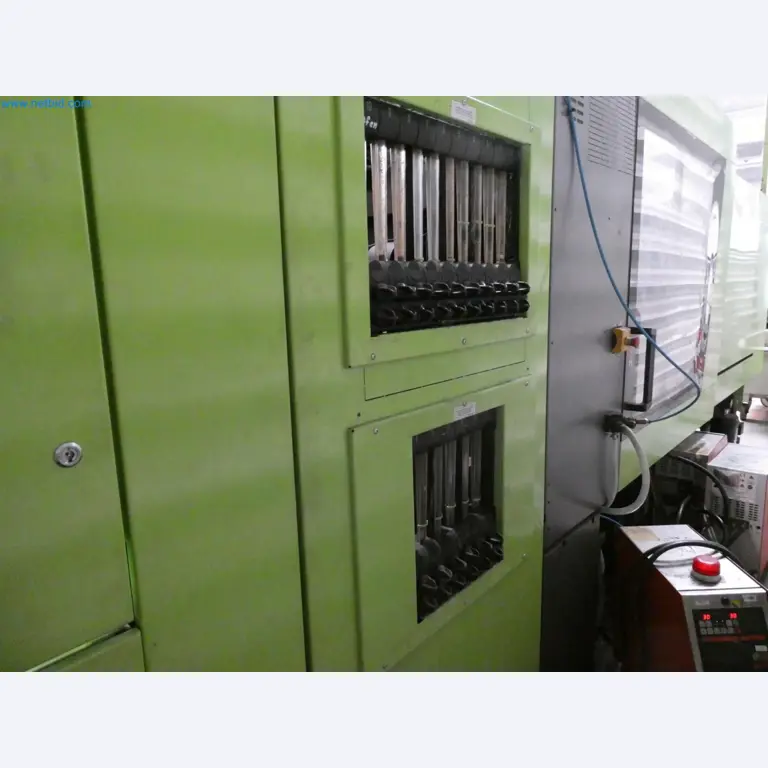 Engel Spritzgießmaschinen und Maschinen aus der Kunststoffindustrie-6