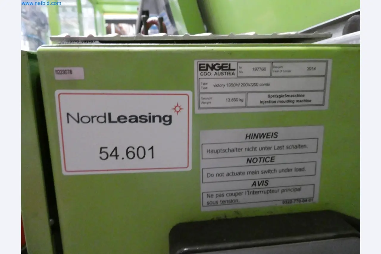 Engel Spritzgießmaschinen und Maschinen aus der Kunststoffindustrie-7