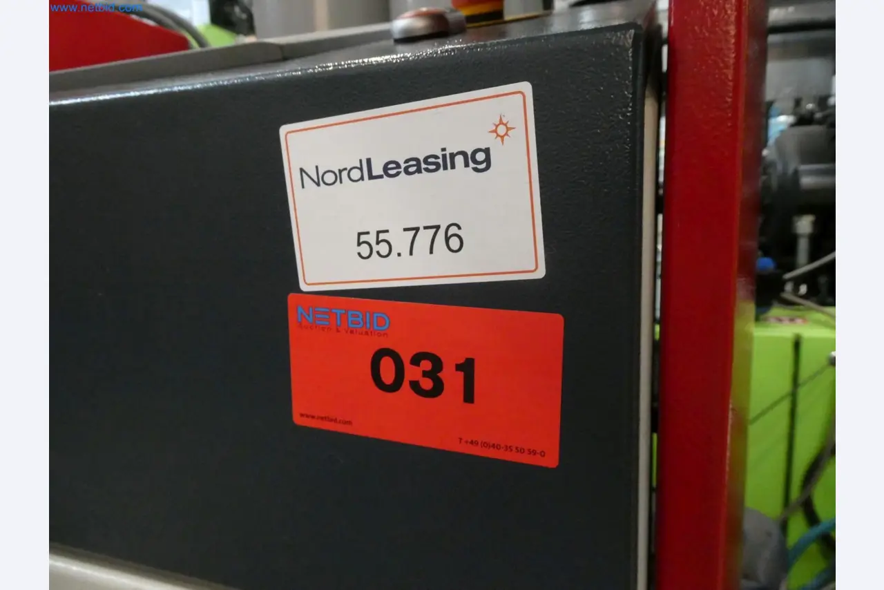 Engel Spritzgießmaschinen und Maschinen aus der Kunststoffindustrie-5