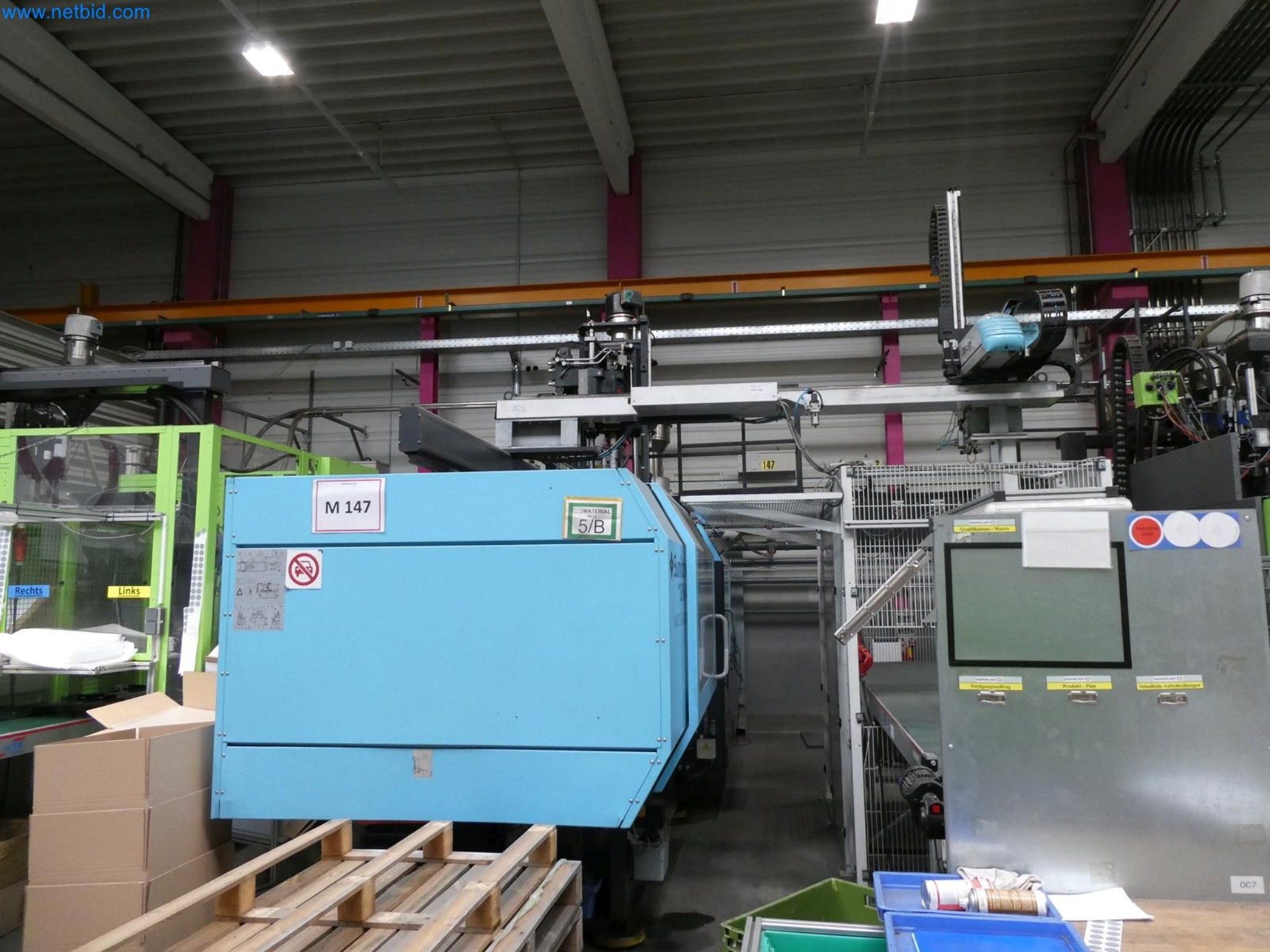 Engel Spritzgießmaschinen und Maschinen aus der Kunststoffindustrie-1