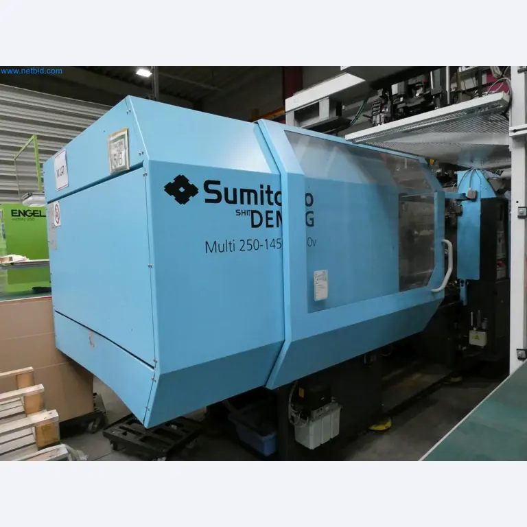 Engel Spritzgießmaschinen und Maschinen aus der Kunststoffindustrie-2