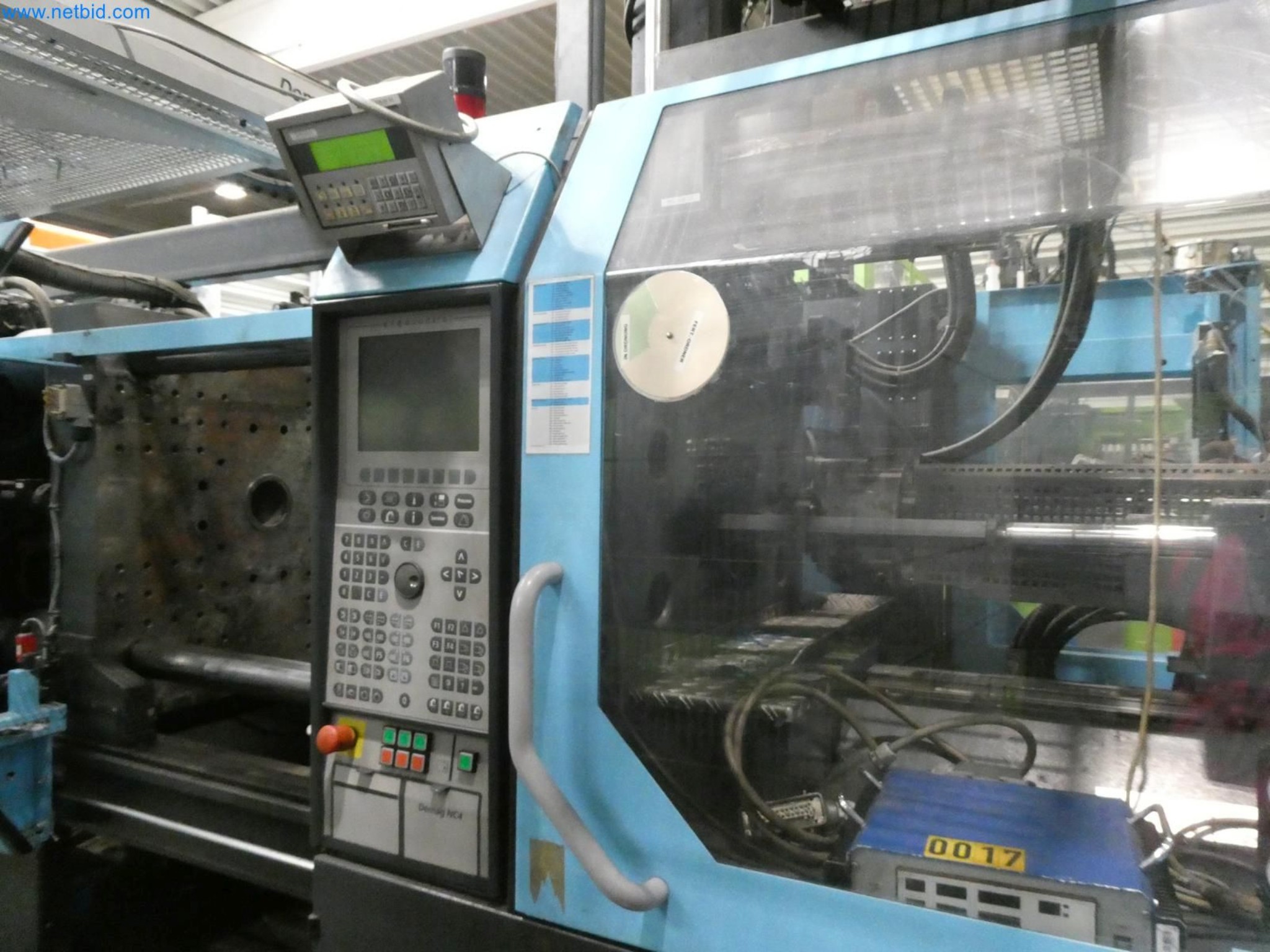 Engel Spritzgießmaschinen und Maschinen aus der Kunststoffindustrie-3