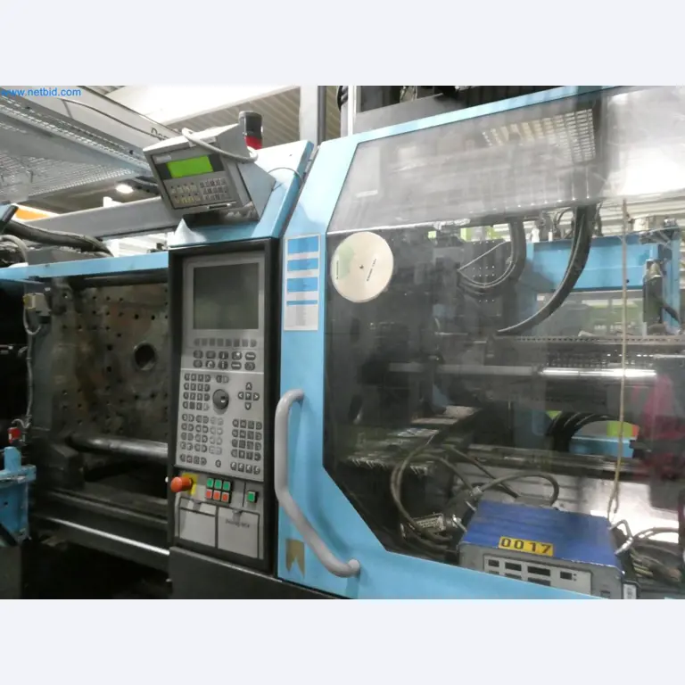 Engel Spritzgießmaschinen und Maschinen aus der Kunststoffindustrie-3