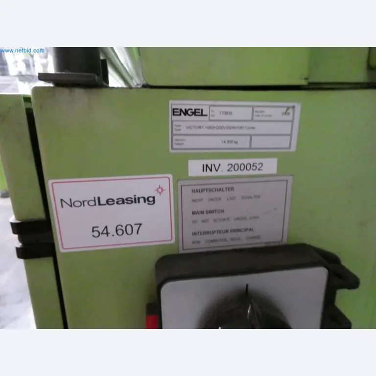 Engel Spritzgießmaschinen und Maschinen aus der Kunststoffindustrie-9