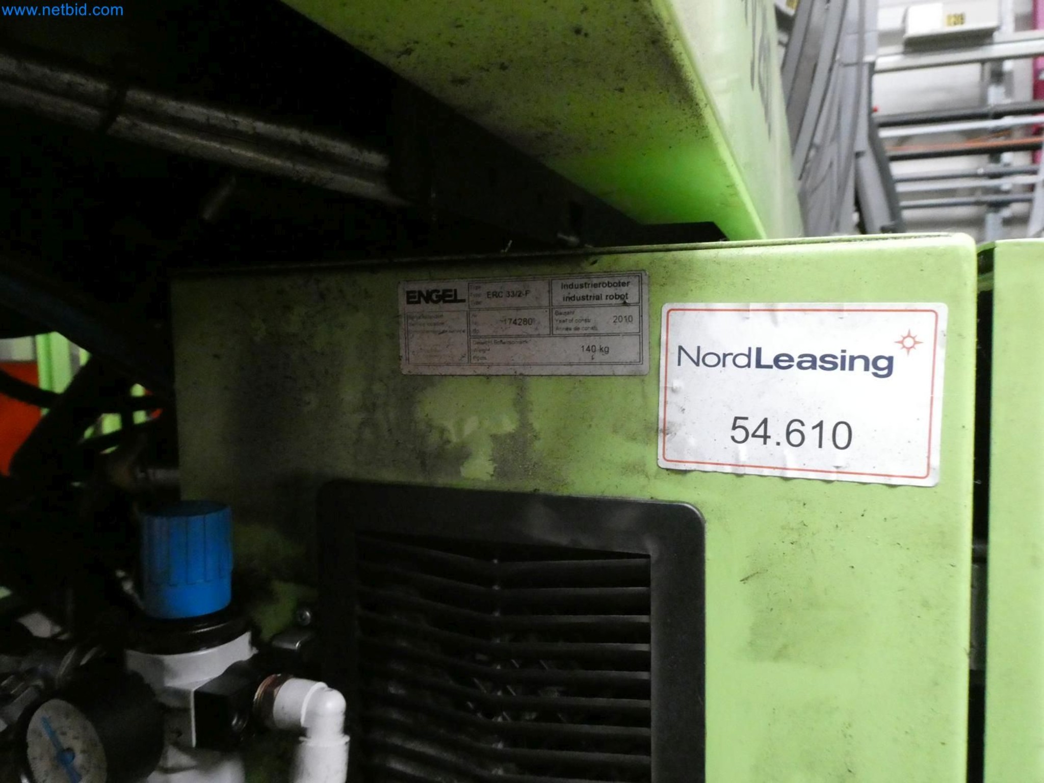 Engel Spritzgießmaschinen und Maschinen aus der Kunststoffindustrie-11