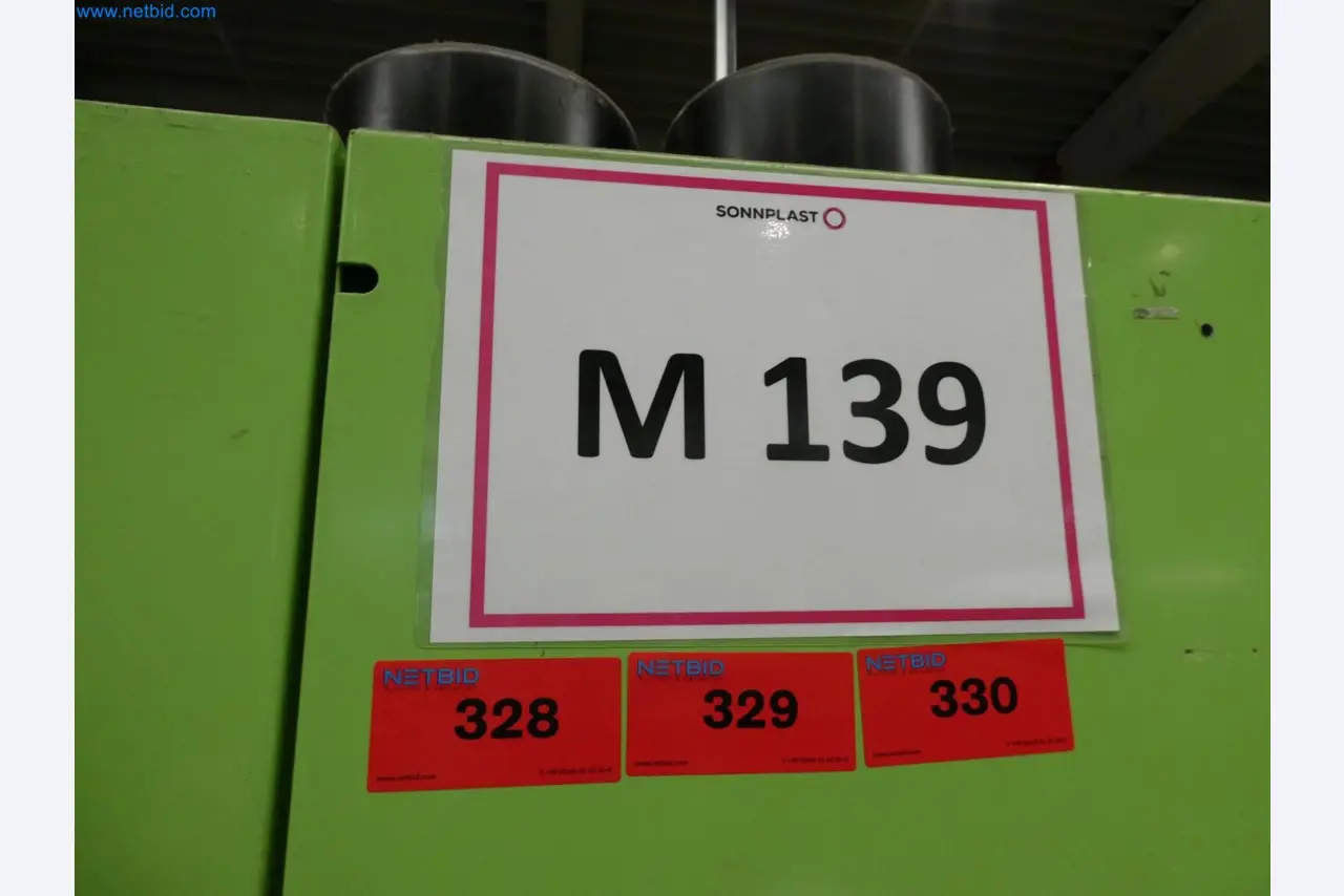 Engel Spritzgießmaschinen und Maschinen aus der Kunststoffindustrie-12