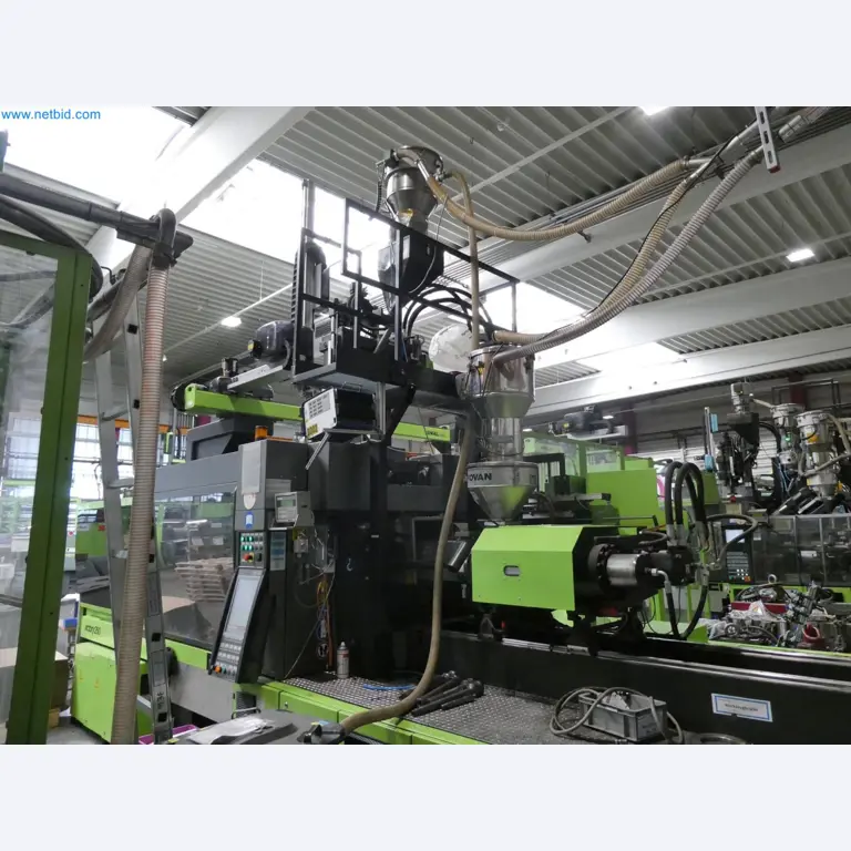 Engel Spritzgießmaschinen und Maschinen aus der Kunststoffindustrie-3